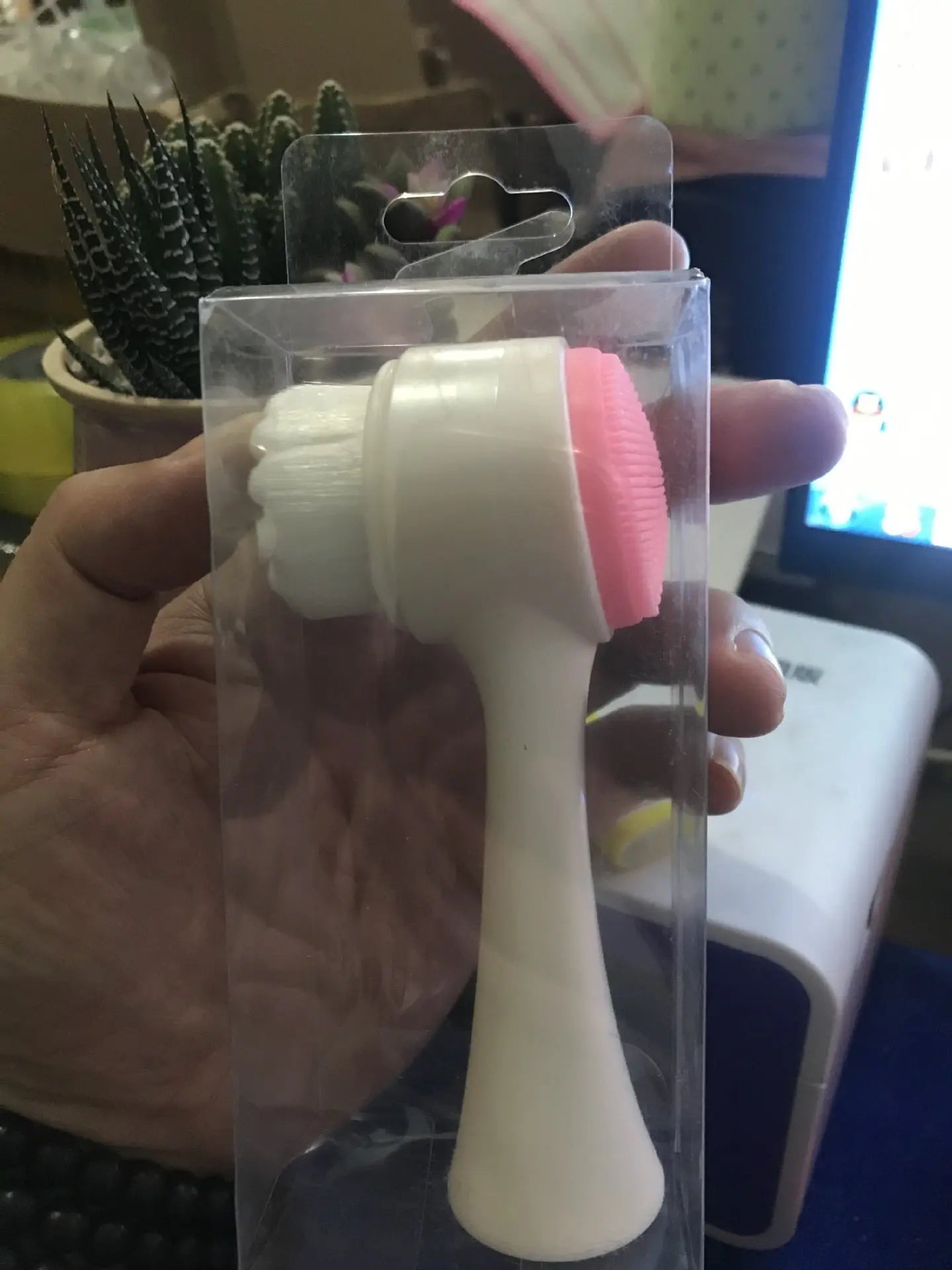 Facial Cleansing Brush for Deep Pore Purification Cashymart