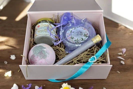 Parma Violets Handmade Bath and Beauty Gift Set Containing Bath Fluff, Jumbo Shea Bath Bomb, Body Butter and Bath Dust My Store