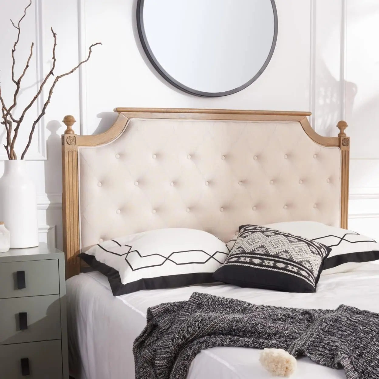 Tufted Linen Headboard in Beige and Rustic Oak-0