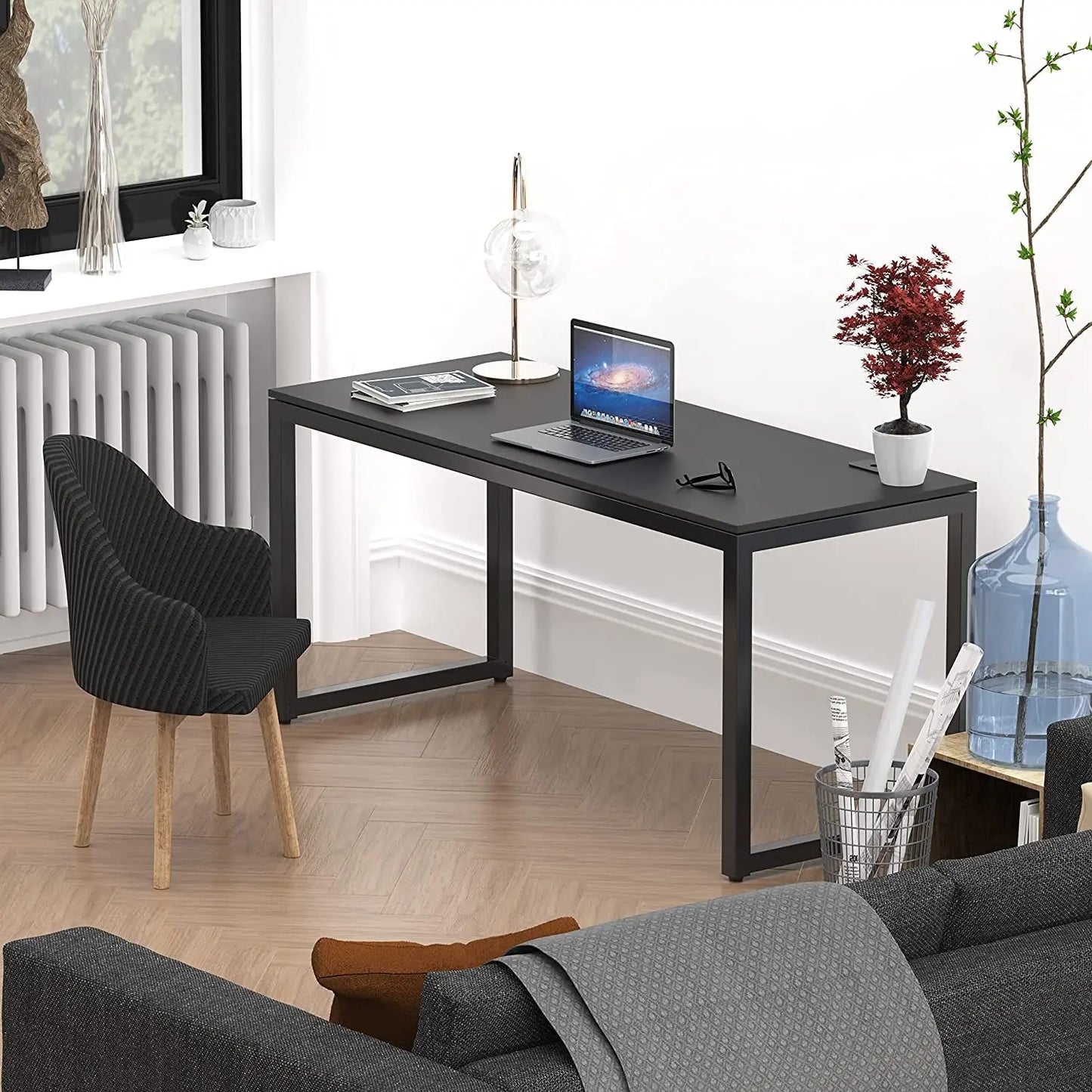 Black Solo Desk Artwork-1