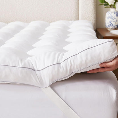 Memory Foam Mattress Topper Enhances Comfort and Relieves Pain-0